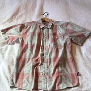 Patagonia Men's Casual Plaid Shirt - Red and Green